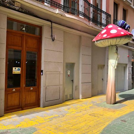 Encantador Piso Nuevo en el Centro de Alicante Exterior foto